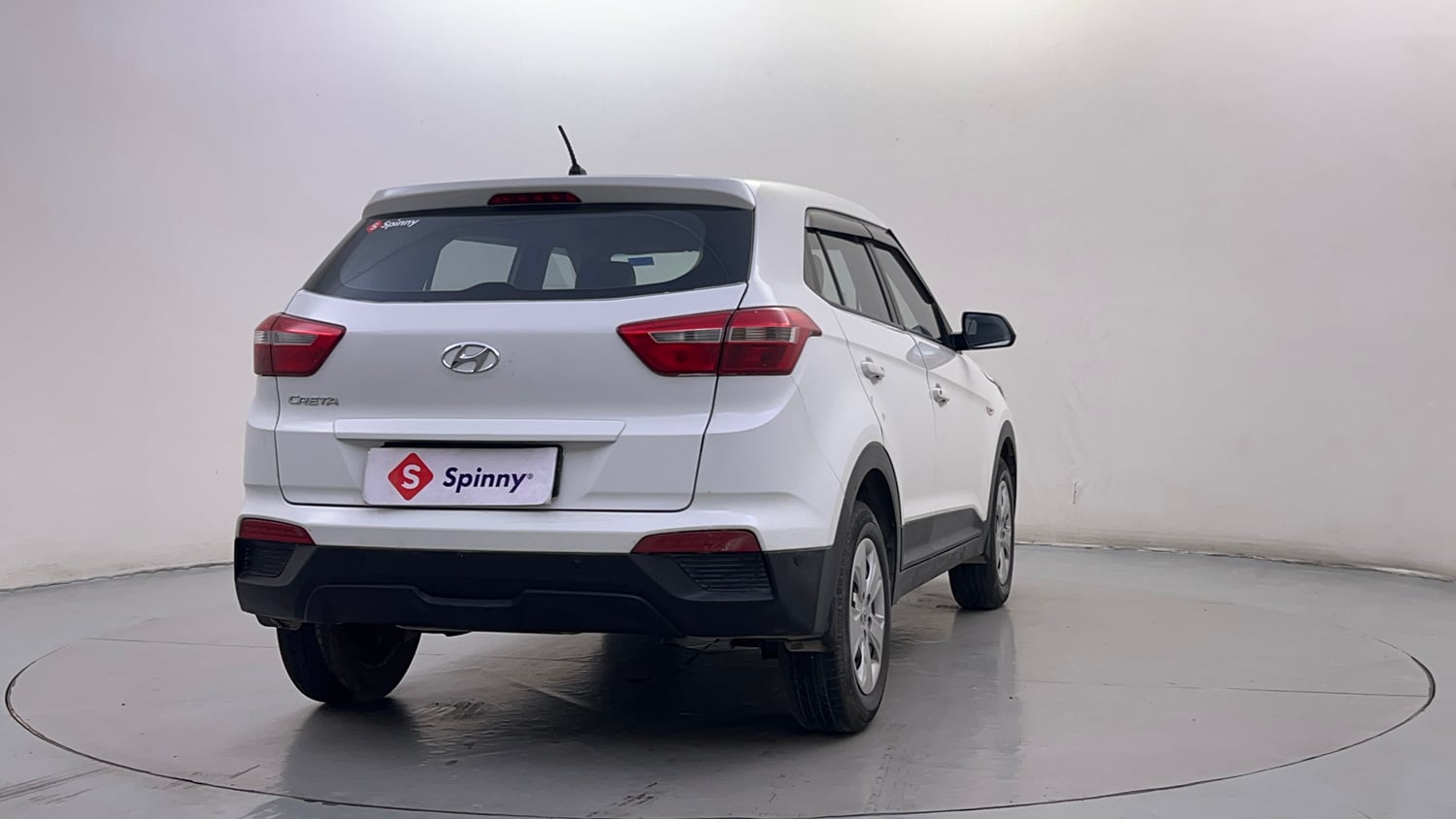 Used 2016 Hyundai Creta 1.6 Base Petrol Petrol Manual exterior RIGHT REAR CORNER VIEW