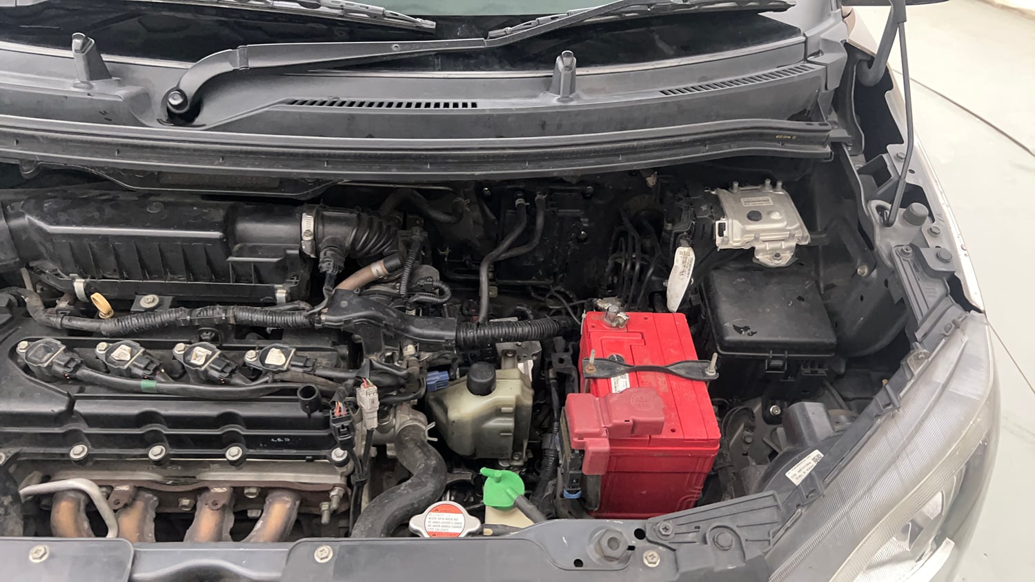 Used 2019 Maruti Suzuki Wagon R ZXi 1.2 AMT Petrol Automatic engine ENGINE LEFT SIDE VIEW