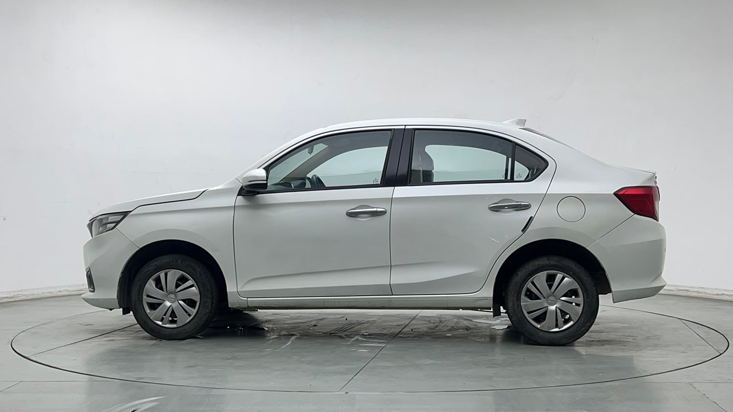 Used 2019 Honda Amaze 1.2 S CVT Petrol Petrol Automatic exterior LEFT SIDE VIEW