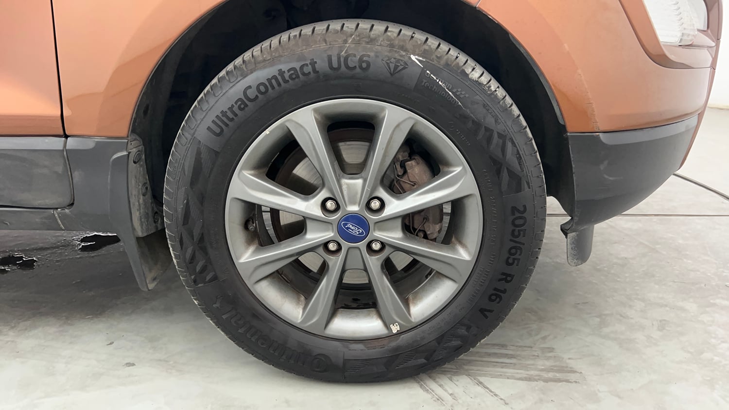 Used 2020 Ford EcoSport Titanium 1.5L Ti-VCT Petrol Manual tyres RIGHT FRONT TYRE RIM VIEW