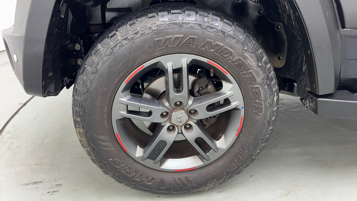 Used 2023 Mahindra Thar LX Hard Top Petrol AT 4WD Petrol Automatic tyres LEFT FRONT TYRE RIM VIEW
