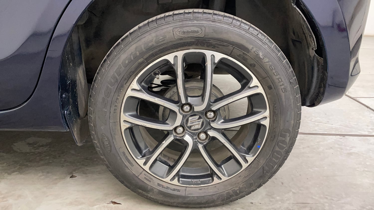 Used 2018 Maruti Suzuki Swift ZXi Plus Petrol Manual tyres LEFT REAR TYRE RIM VIEW