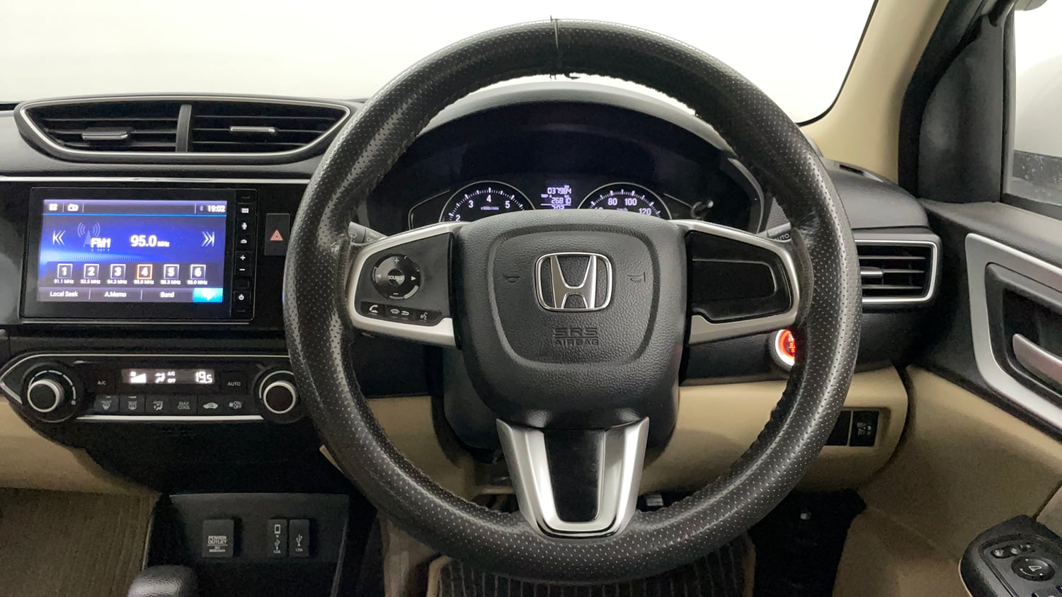 Used 2023 Honda Amaze VX 1.2 Petrol CVT Petrol Automatic interior STEERING VIEW