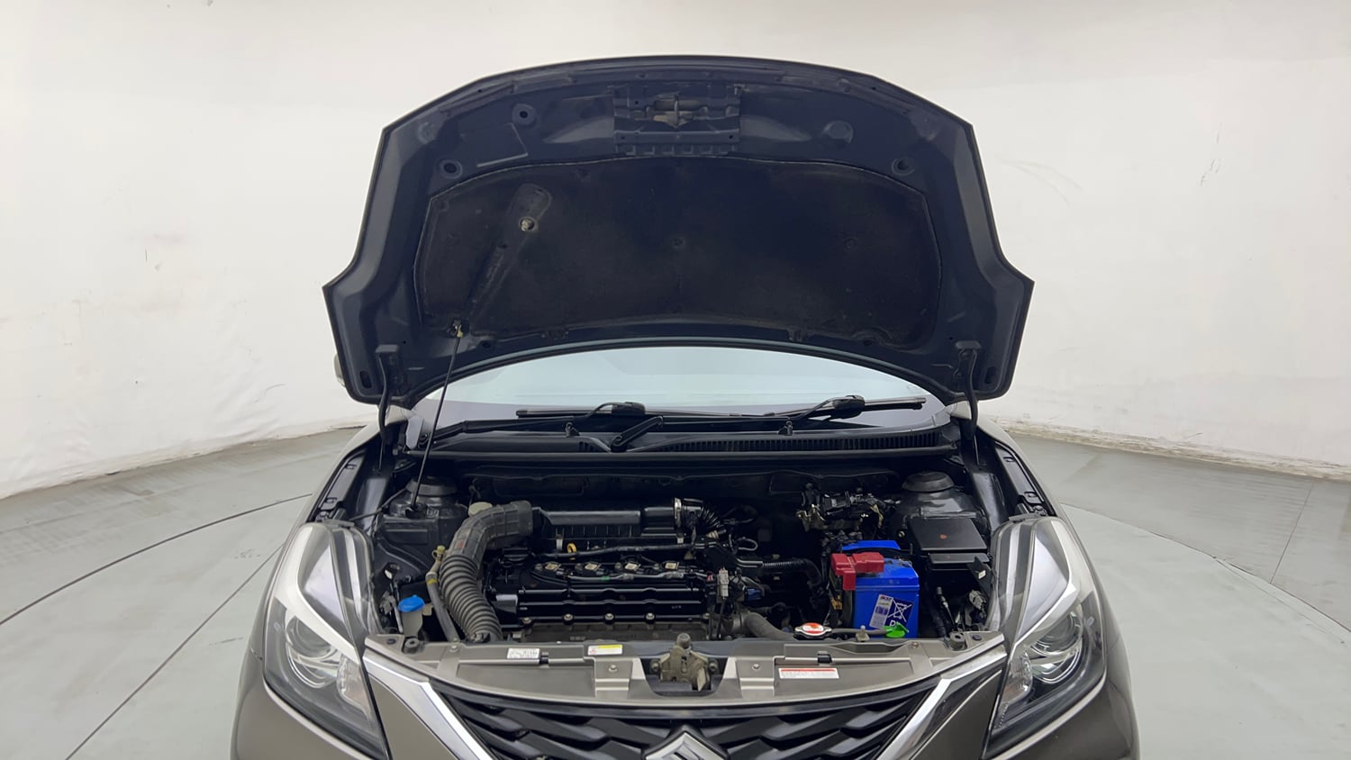 Used 2020 Maruti Suzuki Baleno Alpha Petrol Manual engine ENGINE & BONNET OPEN FRONT VIEW