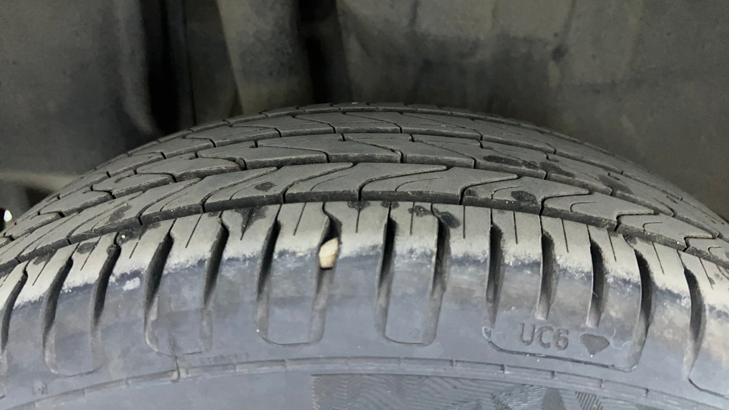 Used 2019 Maruti Suzuki Swift ZXi Plus AMT Petrol Automatic tyres RIGHT REAR TYRE TREAD VIEW