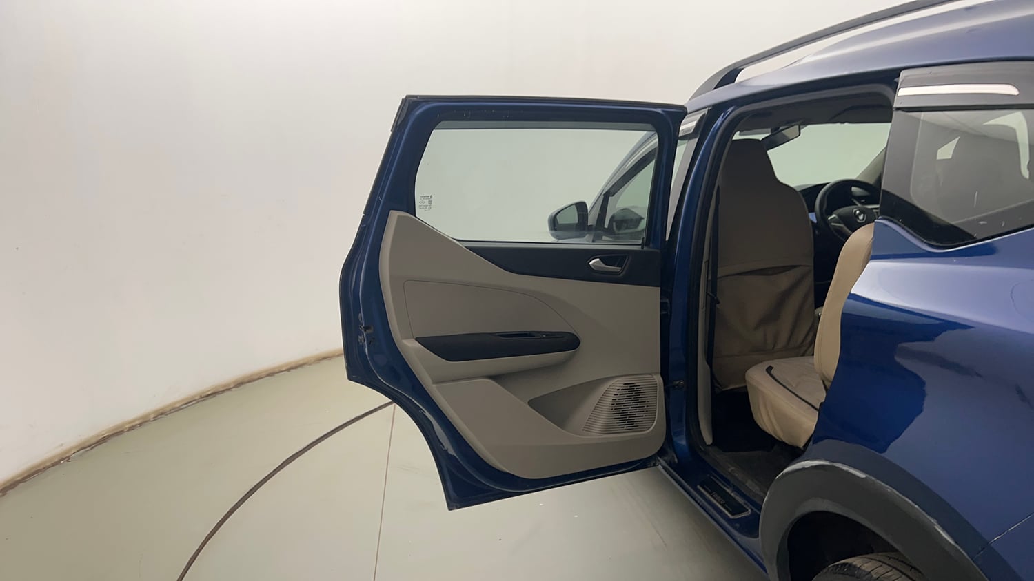 Used 2020 Renault Triber RXZ Petrol Manual interior LEFT REAR DOOR OPEN VIEW