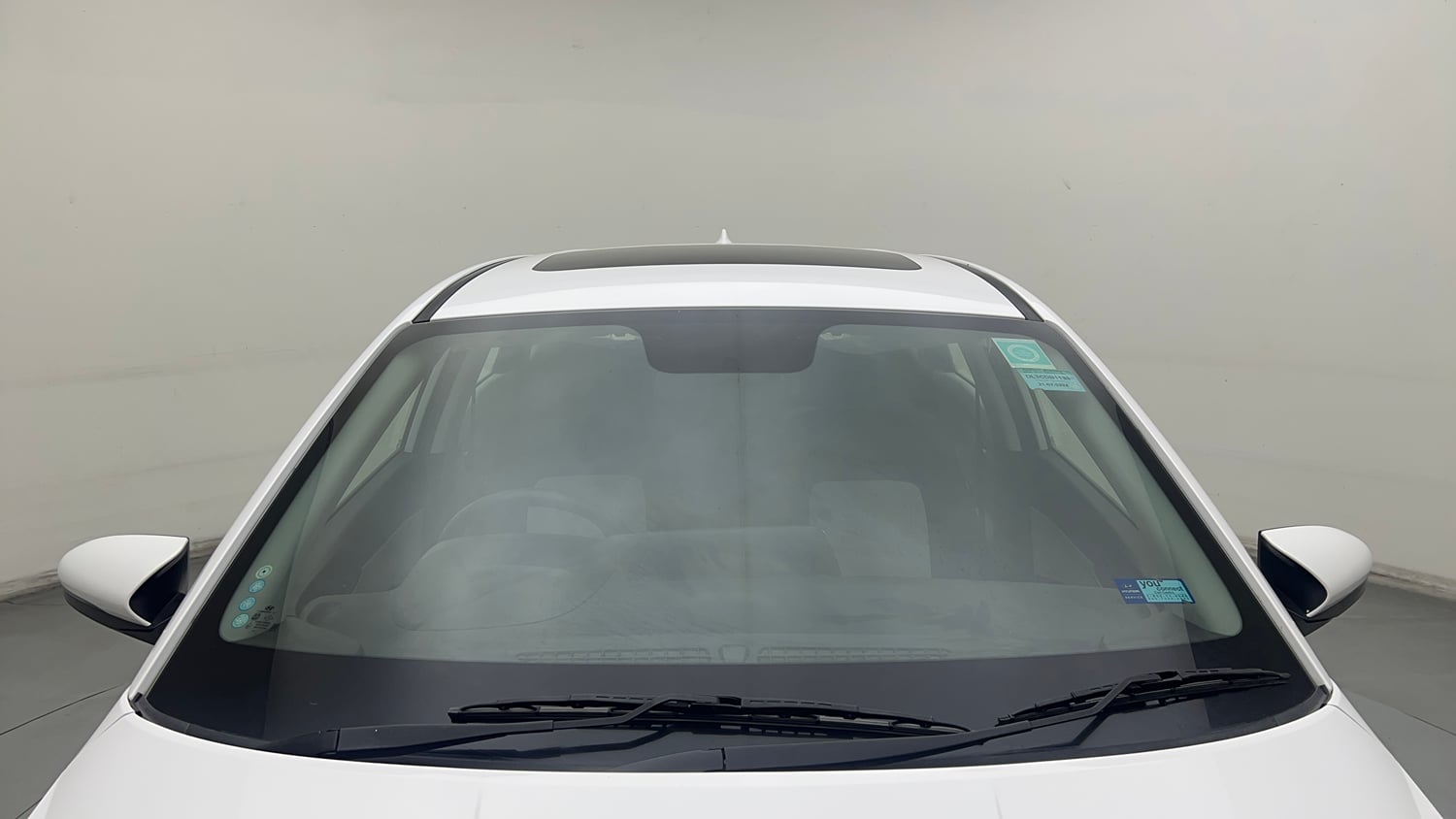 Used 2024 Hyundai i20 Sportz (O) 1.2 IVT Petrol Automatic exterior FRONT WINDSHIELD VIEW