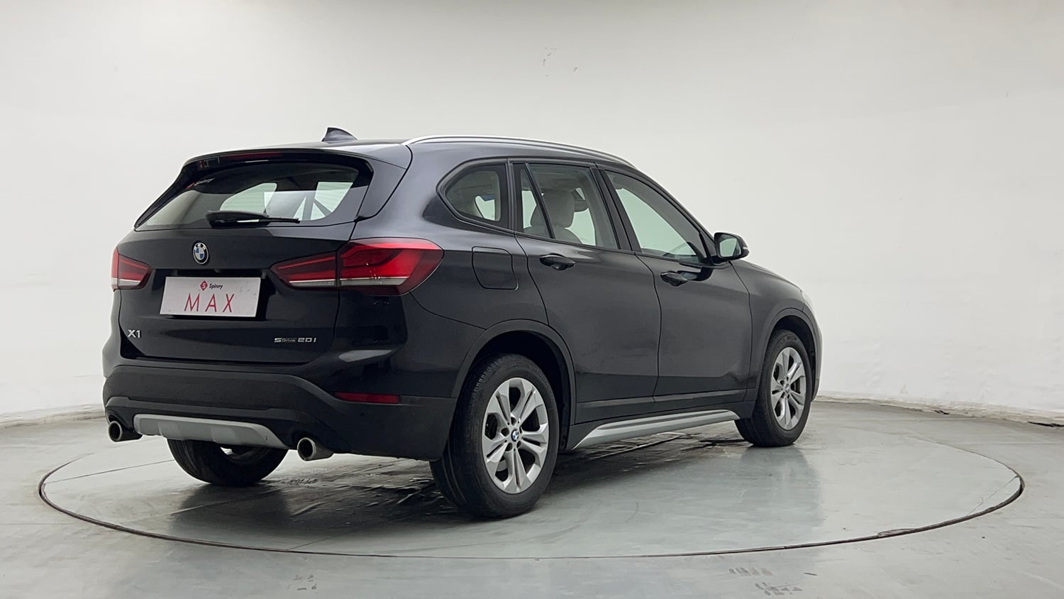 Used 2021 BMW X1 sDrive20i xLine Petrol Automatic exterior RIGHT REAR CORNER VIEW
