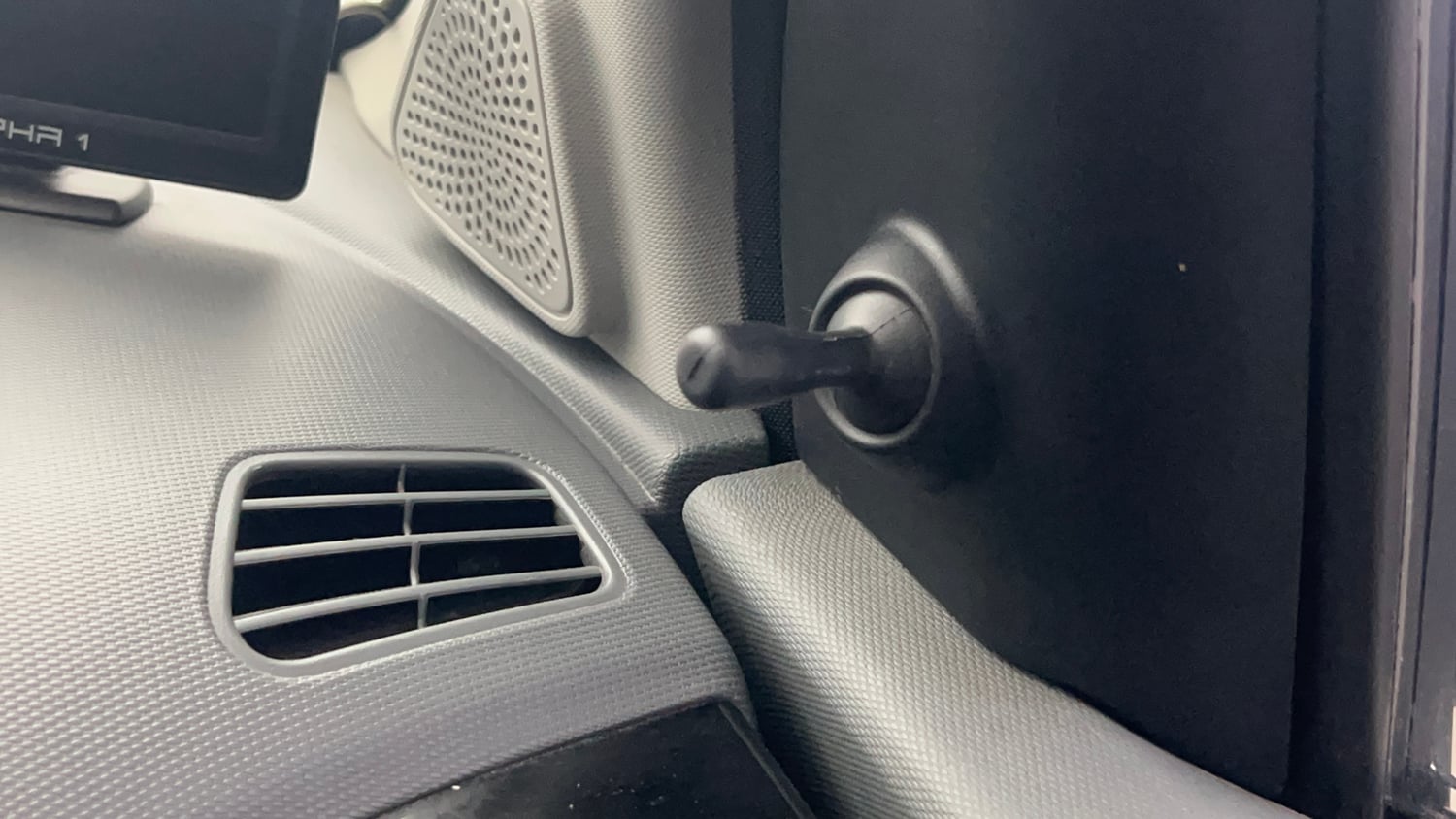 Used 2025 Tata Tiago XM Petrol Manual top_features Adjustable ORVM