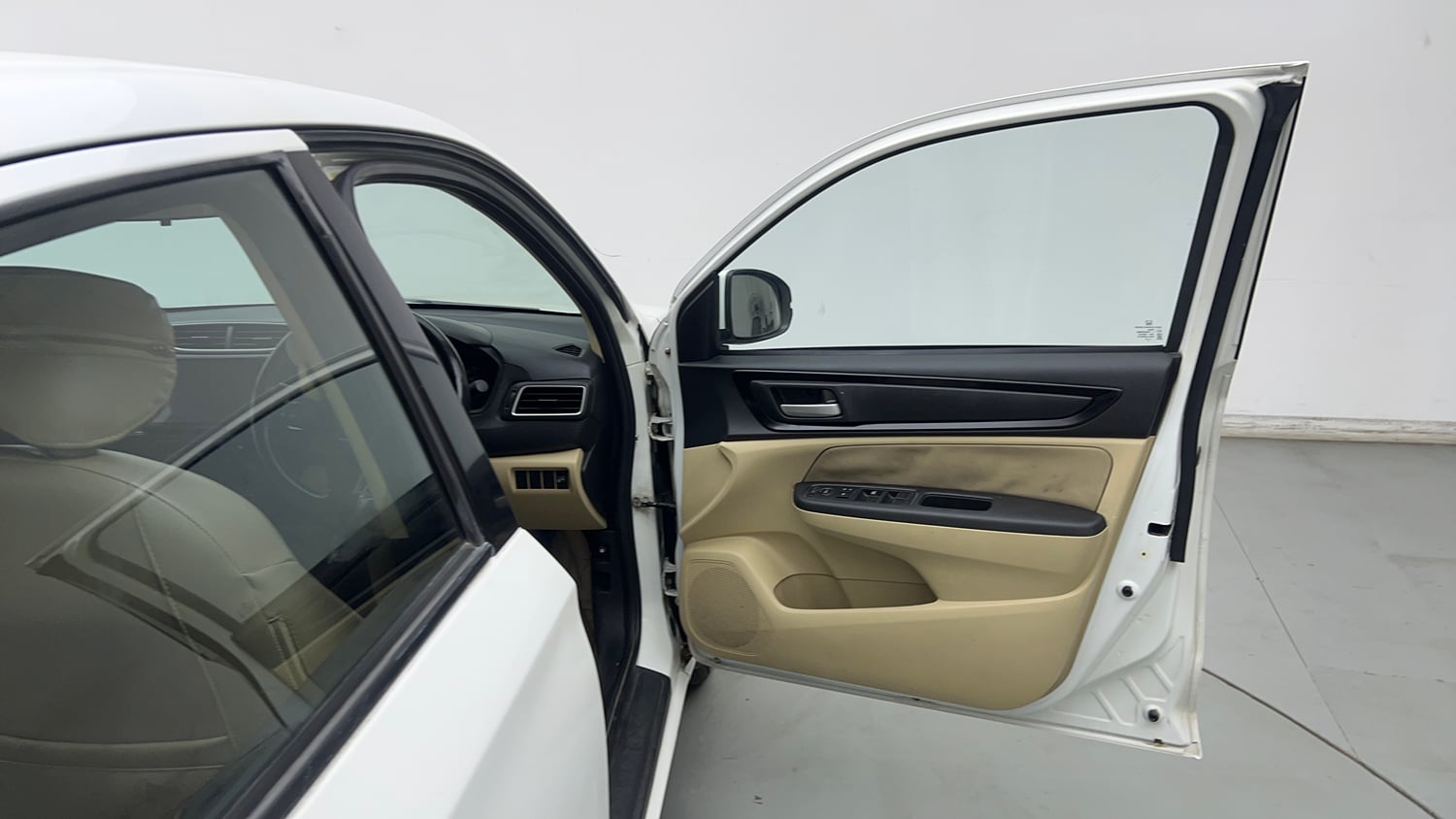Used 2019 Honda Amaze 1.2 S CVT Petrol Petrol Automatic interior RIGHT FRONT DOOR OPEN VIEW