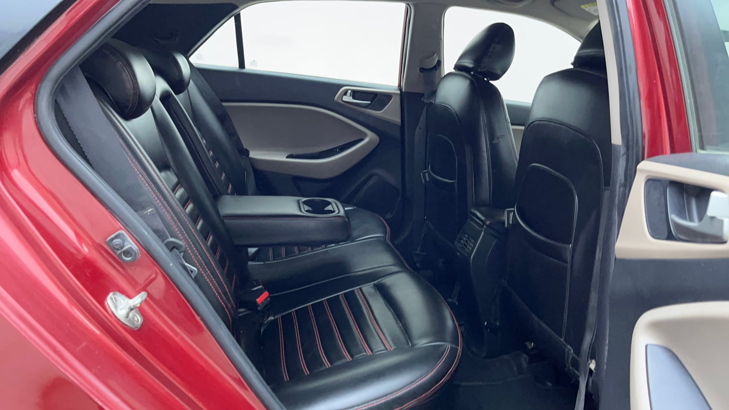Used 2019 Hyundai Elite i20 Asta 1.2 (O) CVT Petrol Automatic interior RIGHT SIDE REAR DOOR CABIN VIEW