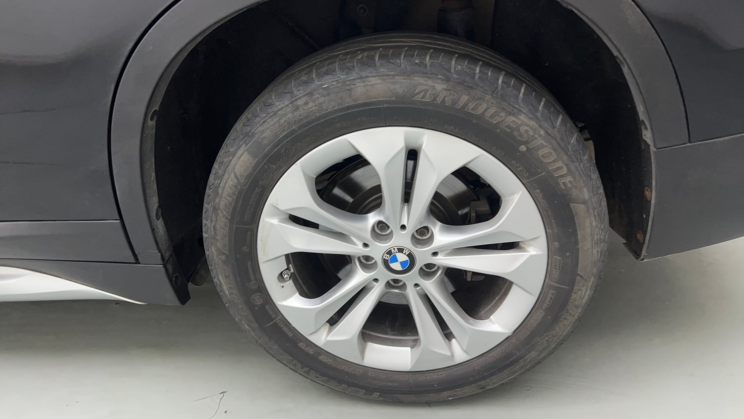 Used 2021 BMW X1 sDrive20i xLine Petrol Automatic tyres LEFT REAR TYRE RIM VIEW
