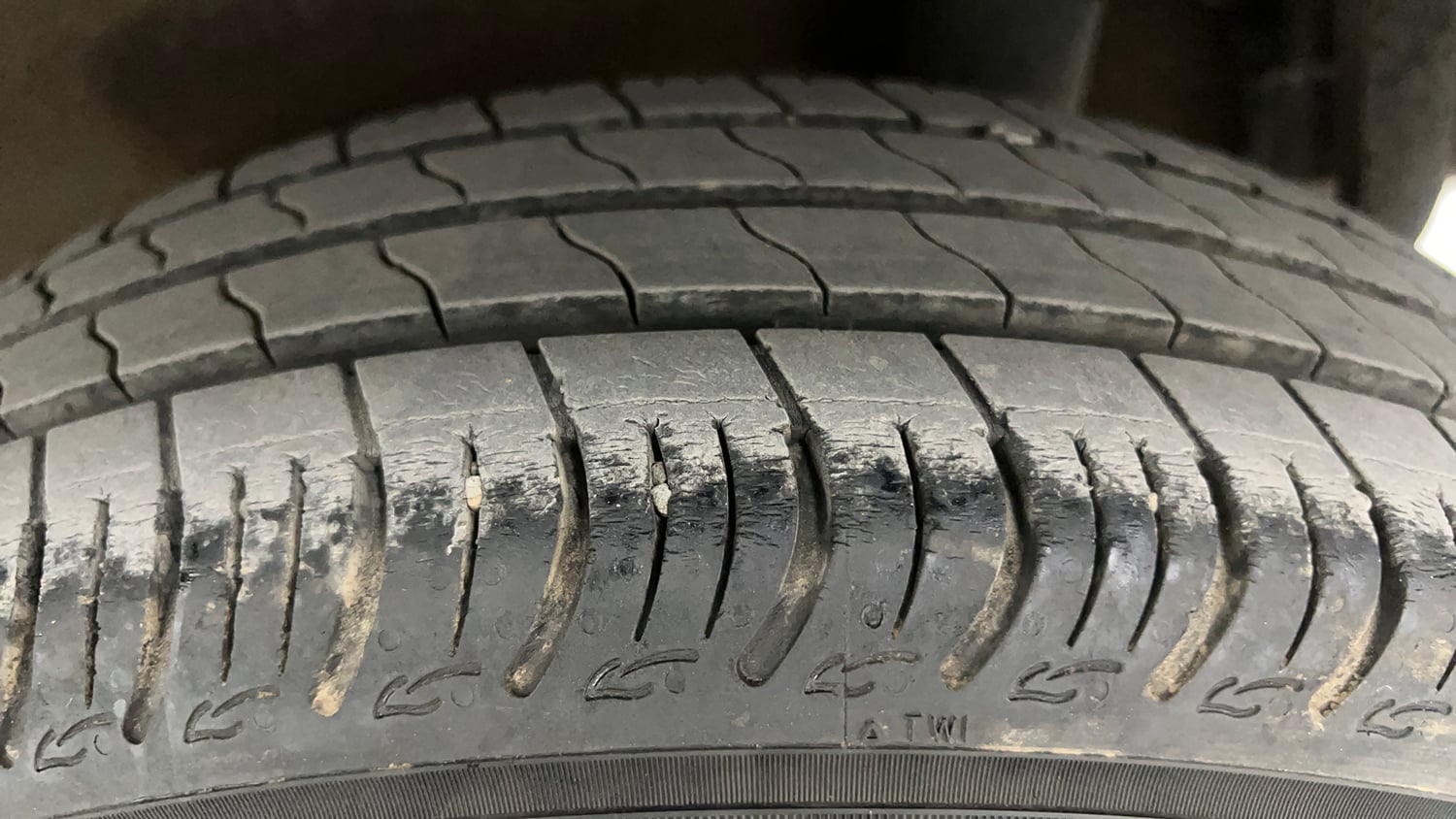 Used 2024 Maruti Suzuki S-Presso Vxi Plus Petrol Manual tyres LEFT REAR TYRE TREAD VIEW