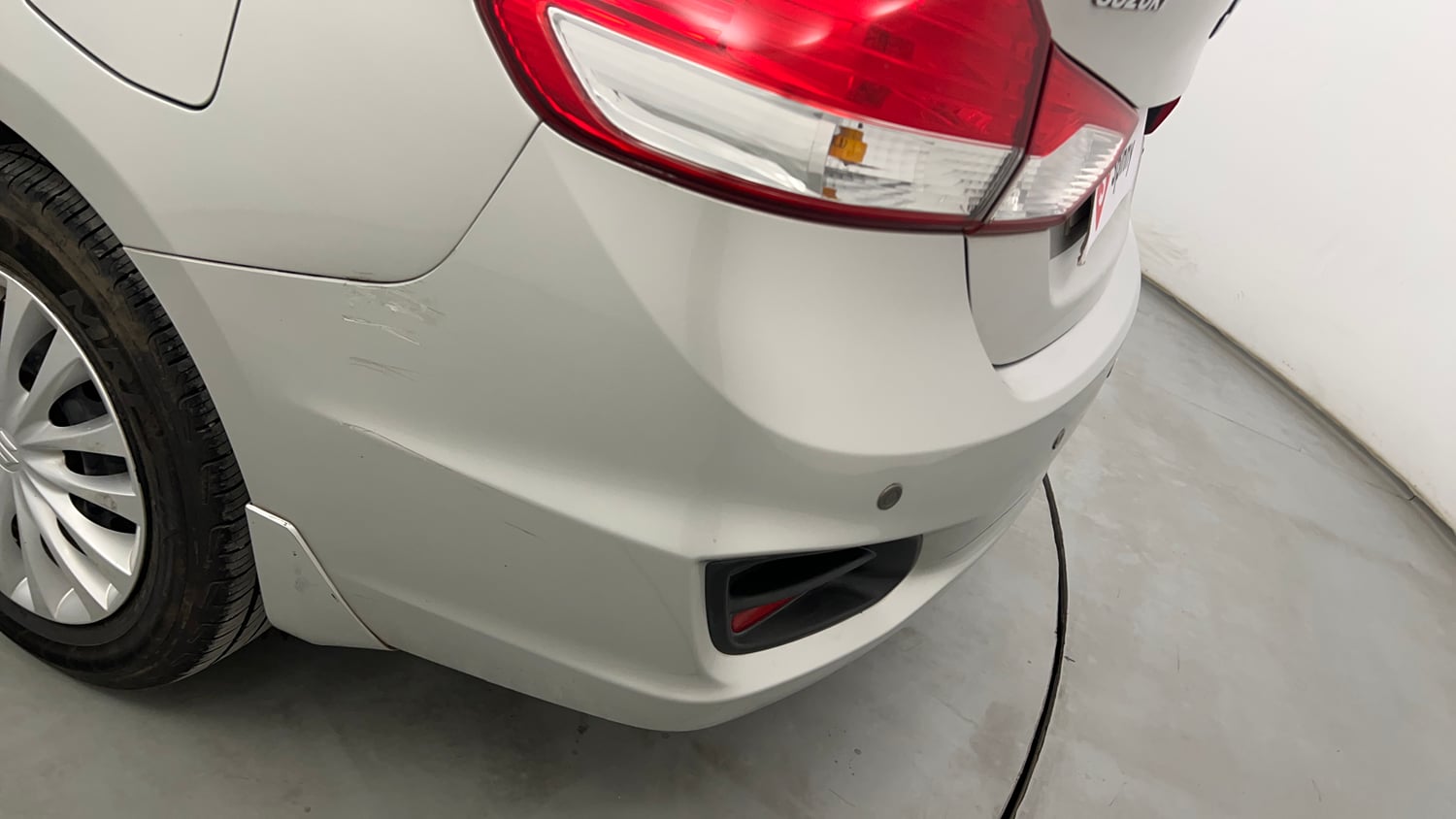 Used 2015 Maruti Suzuki Ciaz VXi+ Petrol Manual dents MINOR SCRATCH