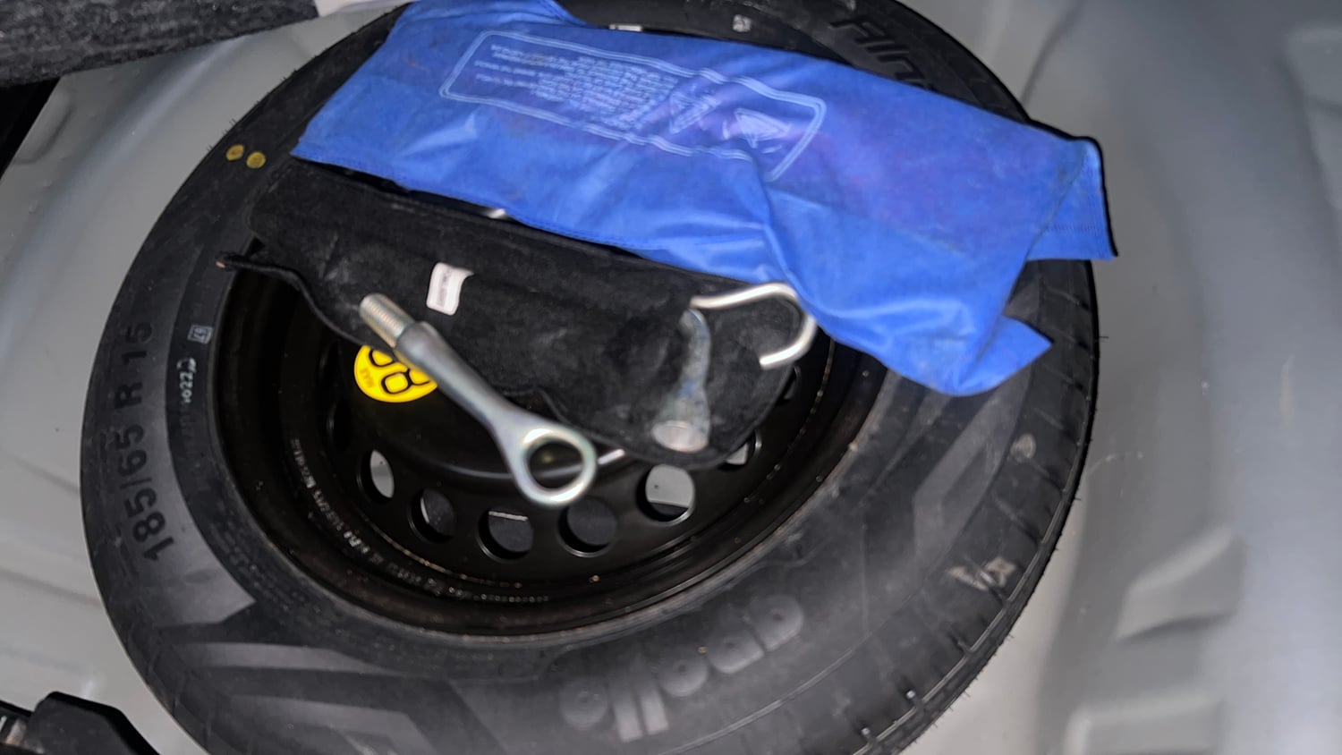 Used 2022 Toyota Glanza G Petrol Manual tyres SPARE TYRE VIEW