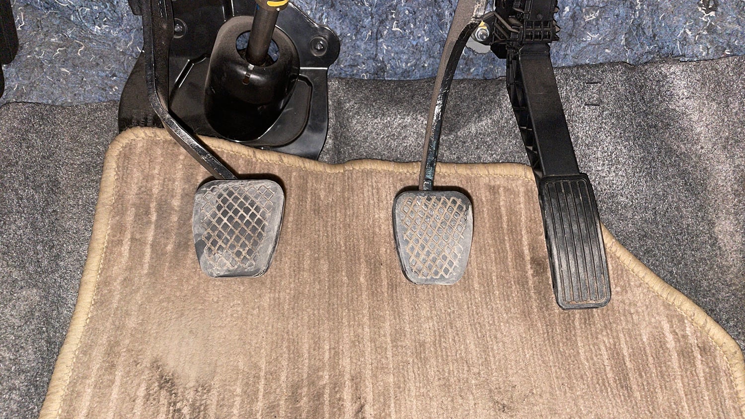 Used 2020 Honda Amaze 1.2 V MT Petrol Petrol Manual interior PEDALS VIEW