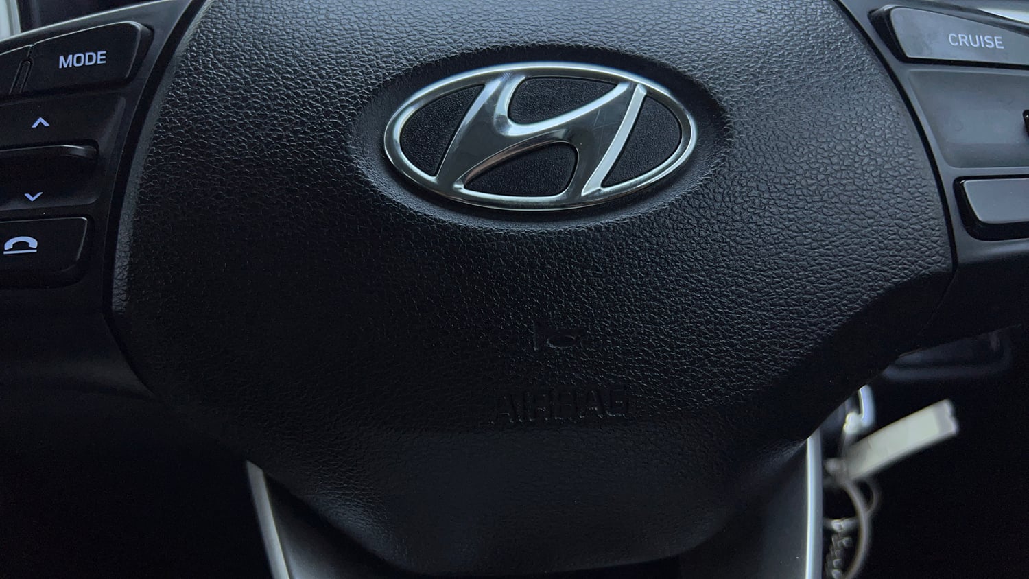 Used 2019 hyundai Venue SX 1.0 Turbo Petrol Petrol Manual top_features Airbags
