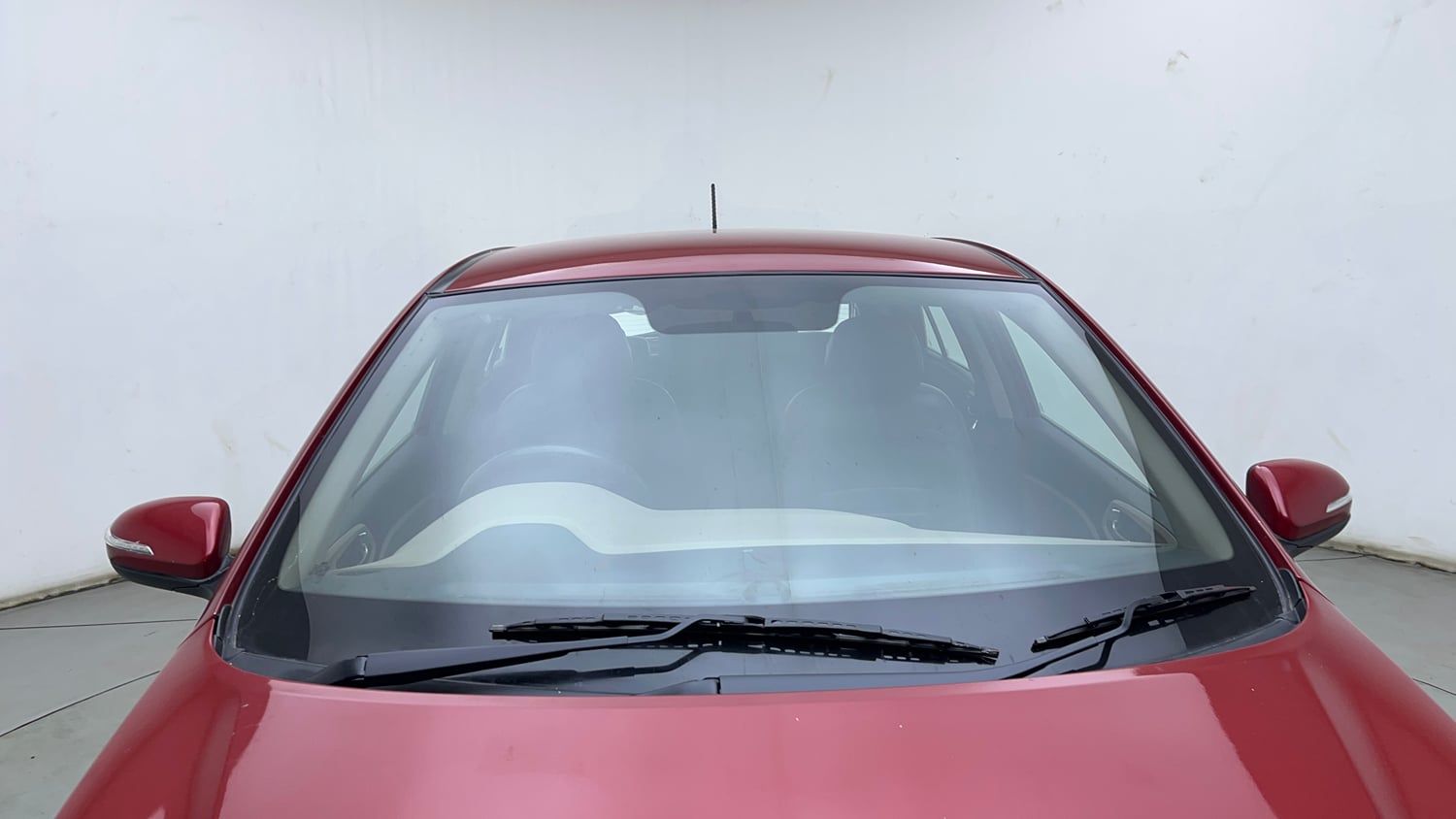 Used 2019 Hyundai Elite i20 Asta 1.2 (O) CVT Petrol Automatic exterior FRONT WINDSHIELD VIEW