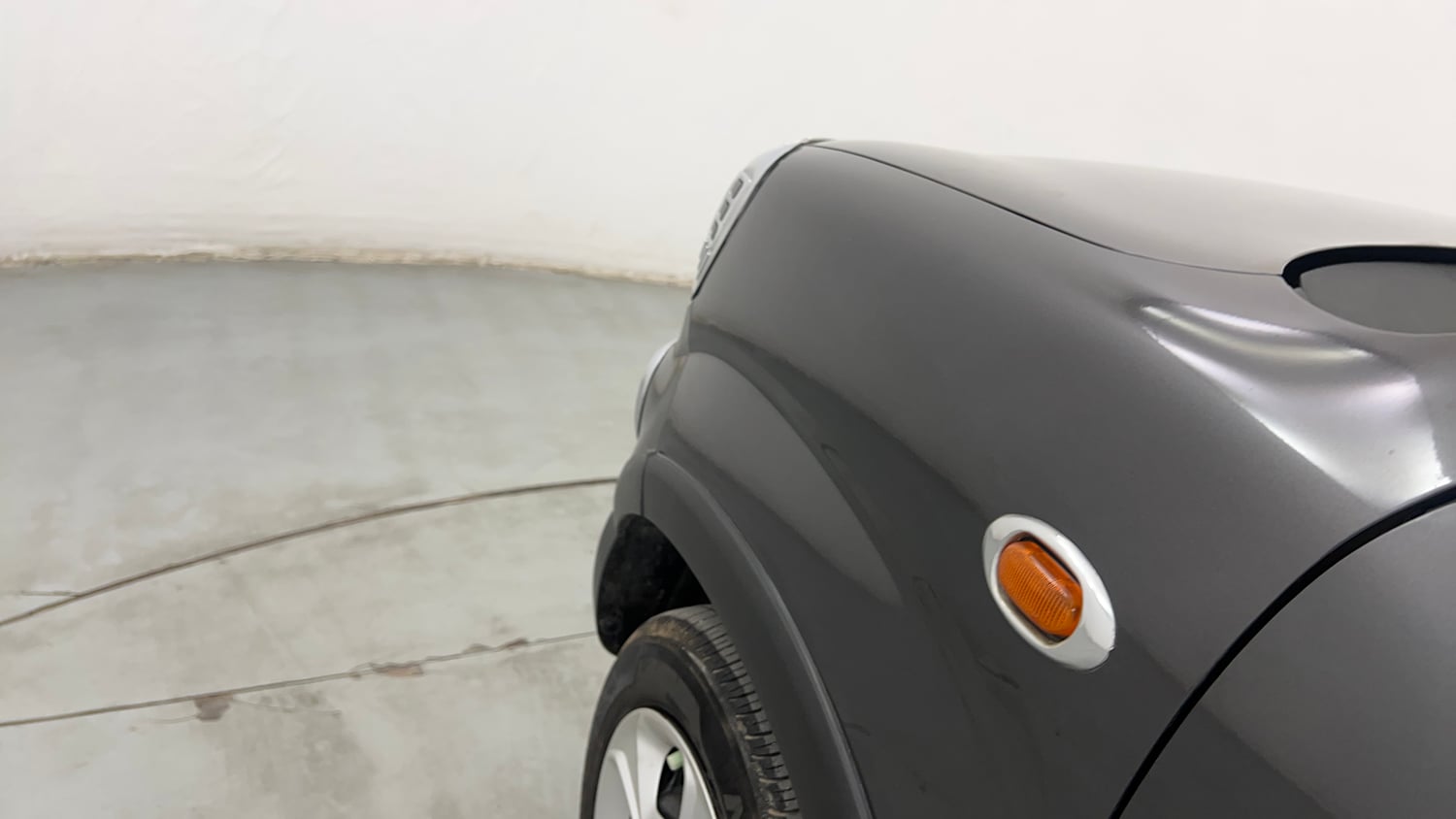 Used 2024 Maruti Suzuki S-Presso Vxi Plus Petrol Manual dents MINOR SCRATCH