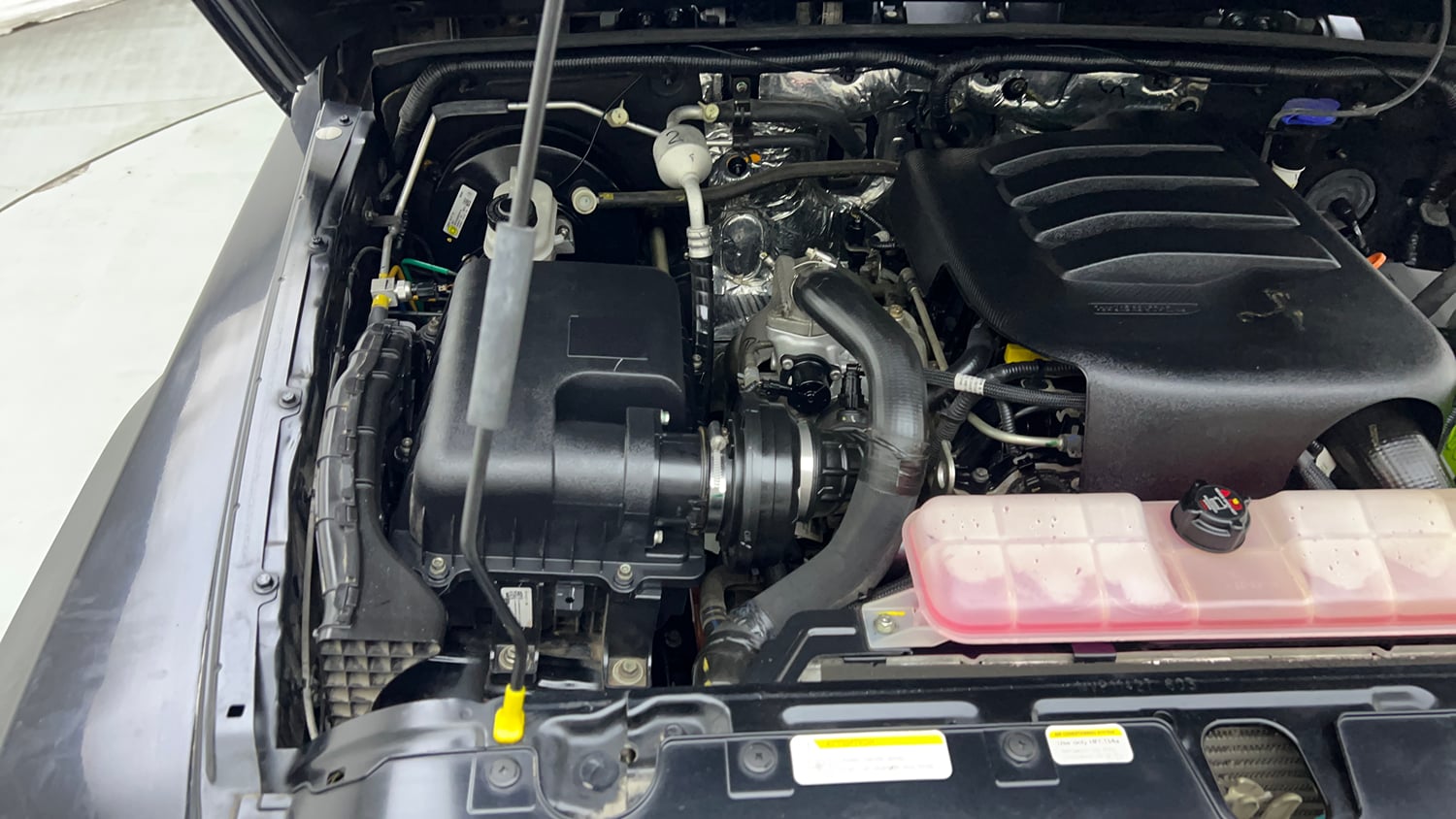 Used 2023 Mahindra Thar LX Hard Top Petrol AT 4WD Petrol Automatic engine ENGINE RIGHT SIDE VIEW