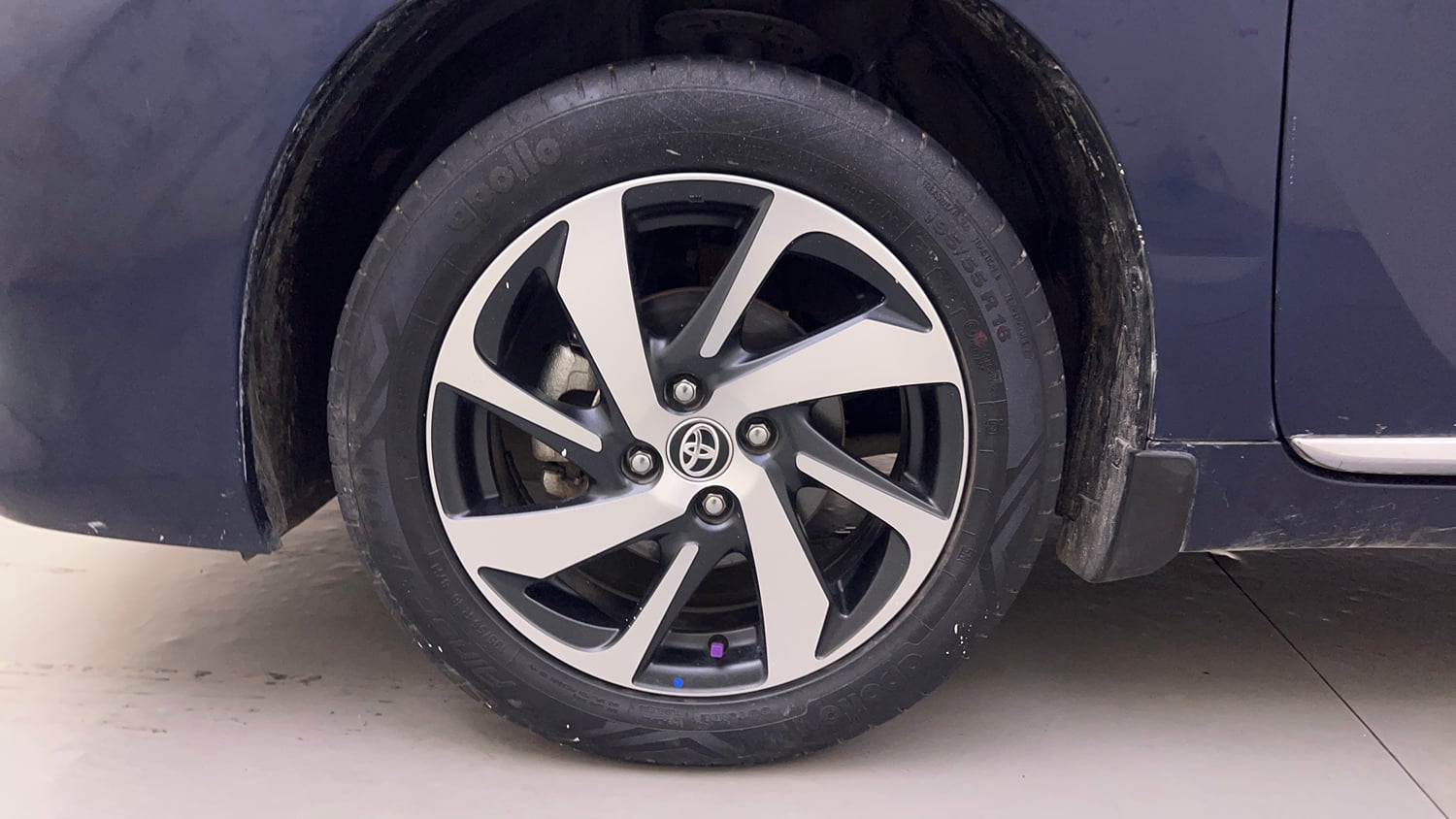 Used 2022 Toyota Glanza G Petrol Manual tyres LEFT FRONT TYRE RIM VIEW