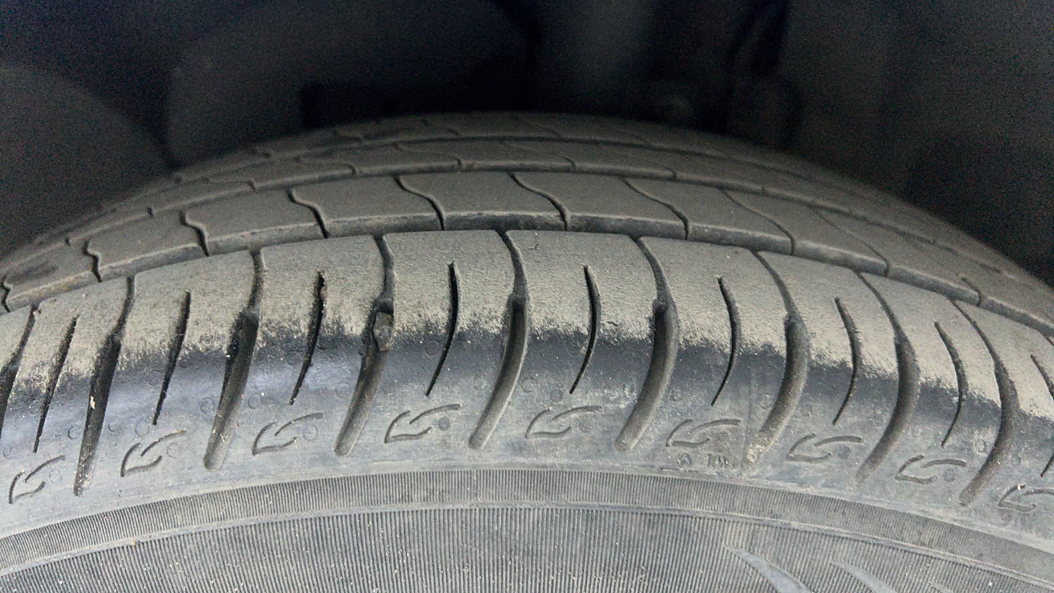 Used 2018 Ford EcoSport Trend + 1.5L TDCi Diesel Manual tyres LEFT FRONT TYRE TREAD VIEW
