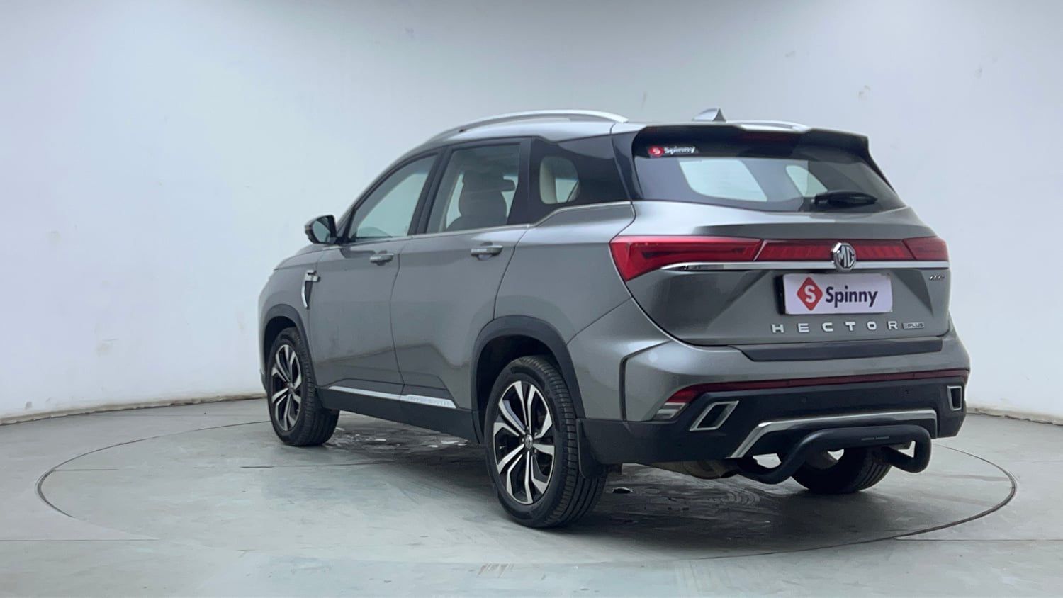Used 2023 MG Motors Hector Plus Savvy Pro 1.5 Turbo Petrol CVT 7 STR Petrol Automatic exterior LEFT REAR CORNER VIEW