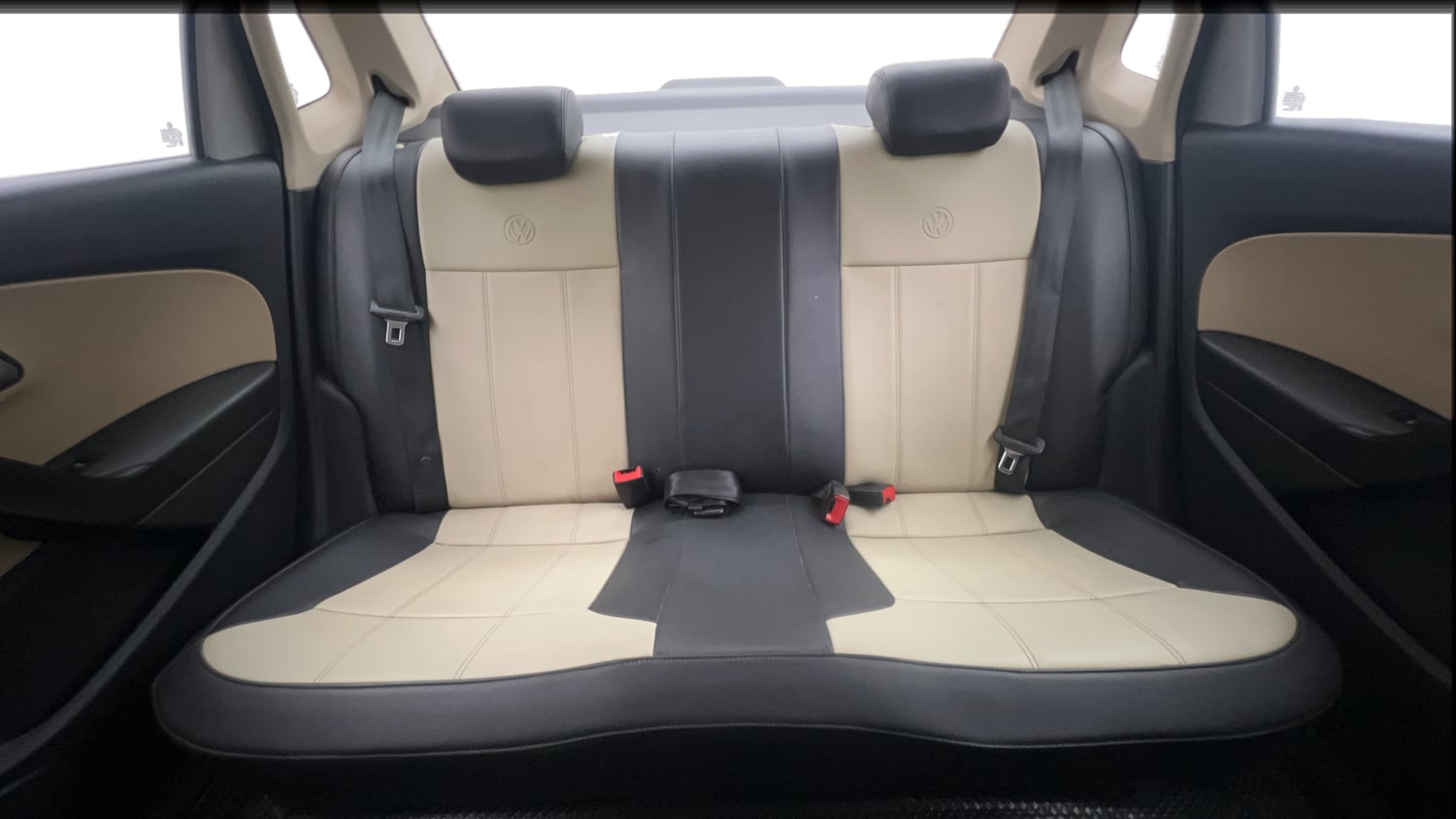 Used 2016 Volkswagen Ameo Highline1.2L (P) Petrol Manual interior REAR SEAT CONDITION VIEW