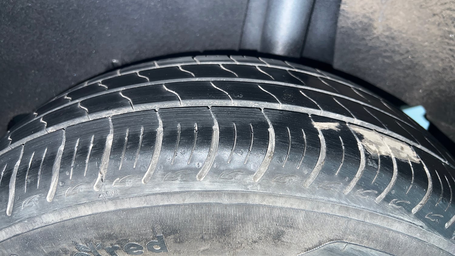 Used 2021 Maruti Suzuki Baleno Sigma Petrol Manual tyres LEFT REAR TYRE TREAD VIEW