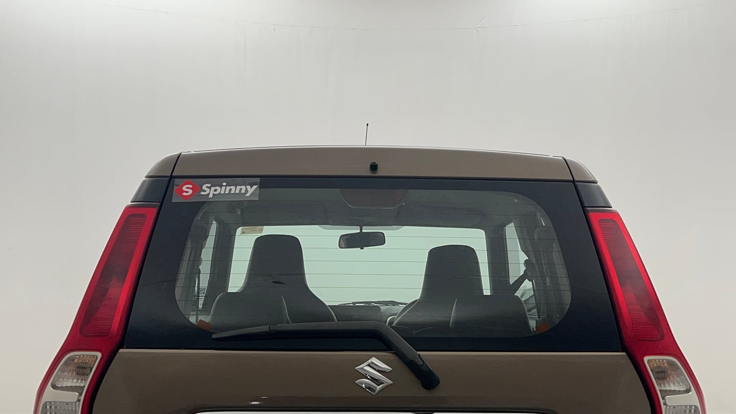 Used 2019 Maruti Suzuki Wagon R ZXi 1.2 AMT Petrol Automatic top_features Rear wiper