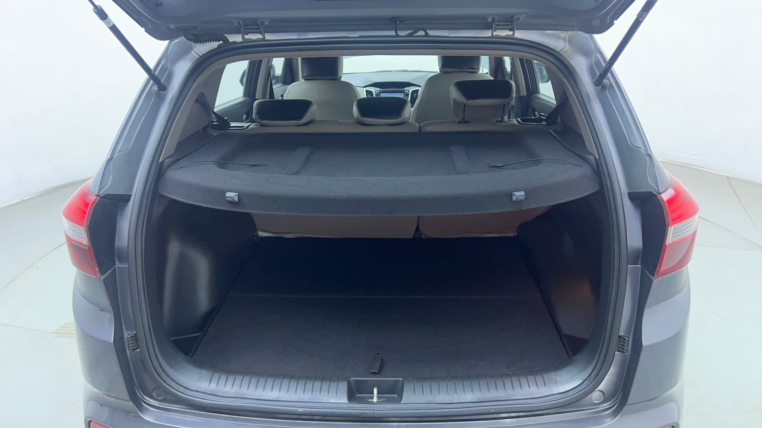 Used 2017 Hyundai Creta 1.6 SX Plus AT Petrol Petrol Automatic interior DICKY INSIDE VIEW