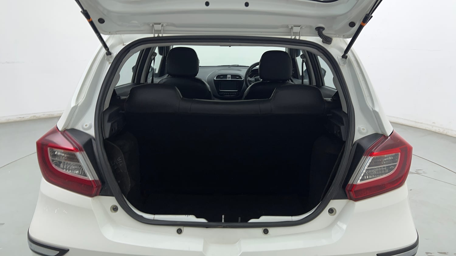 Used 2021 Tata Tiago XZ Petrol Manual interior DICKY INSIDE VIEW