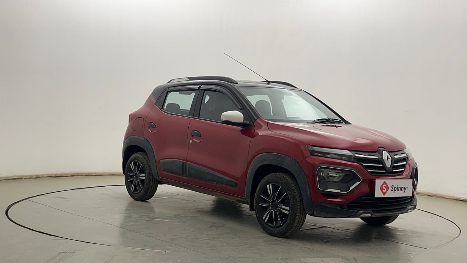 Used 2024 Renault Kwid CLIMBER 1.0 MT Petrol Manual exterior RIGHT FRONT CORNER VIEW