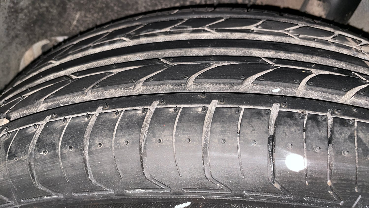 Used 2017 Hyundai Creta 1.6 SX Plus Petrol Petrol Manual tyres LEFT REAR TYRE TREAD VIEW
