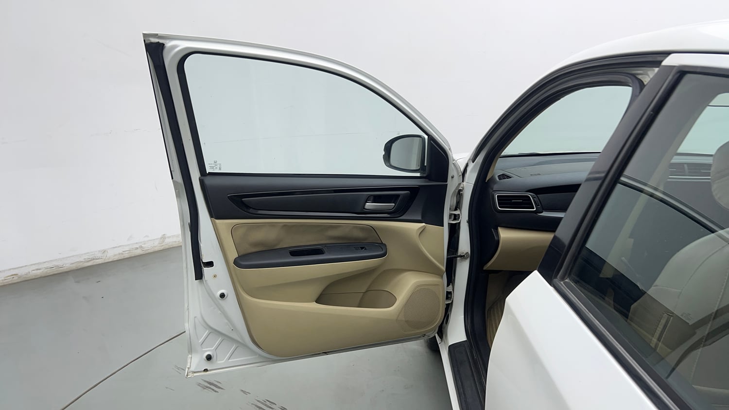 Used 2019 Honda Amaze 1.2 S CVT Petrol Petrol Automatic interior LEFT FRONT DOOR OPEN VIEW