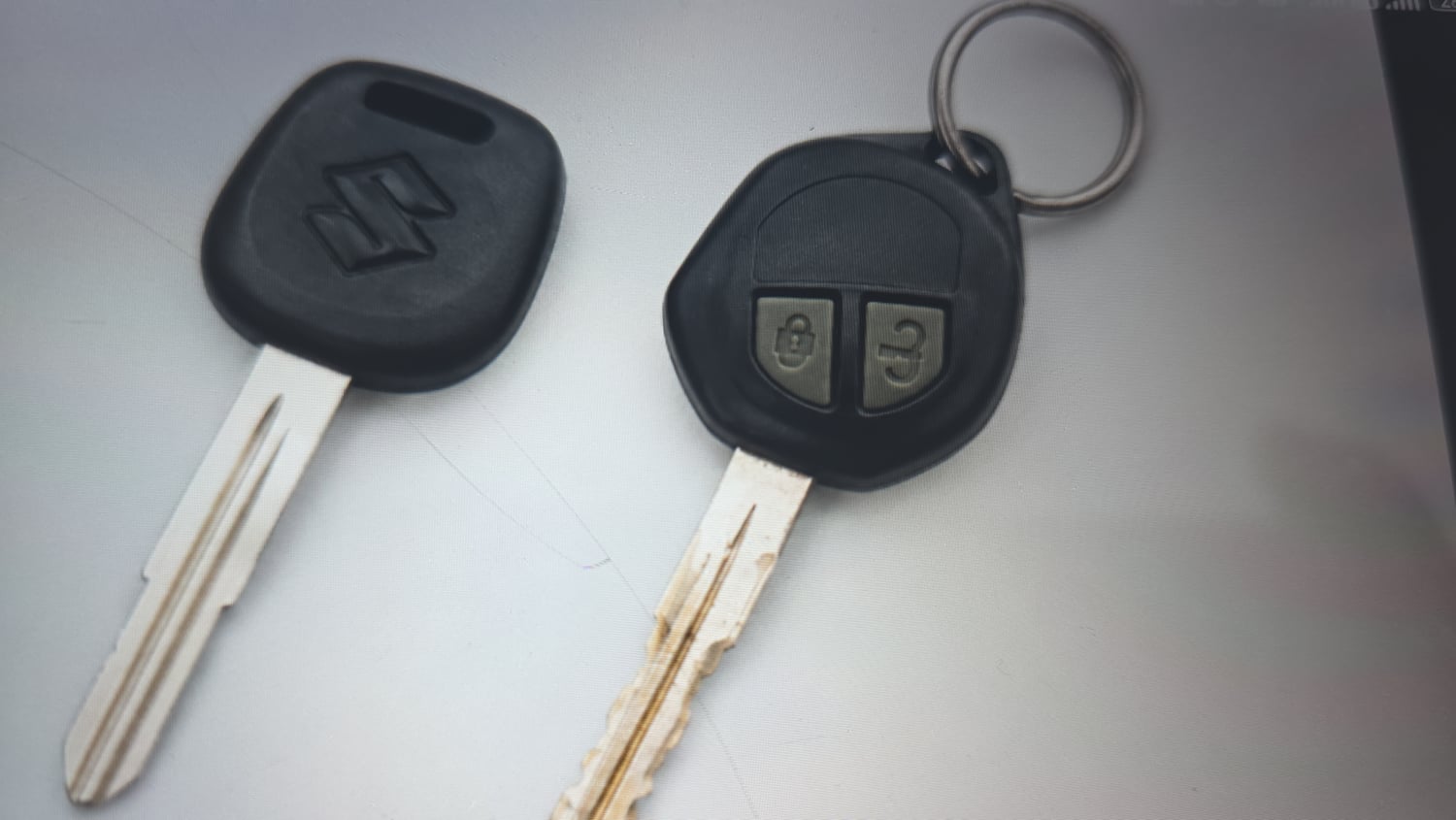 Used 2017 Maruti Suzuki Wagon R 1.0 VXI AMT Petrol Automatic extra CAR KEY VIEW