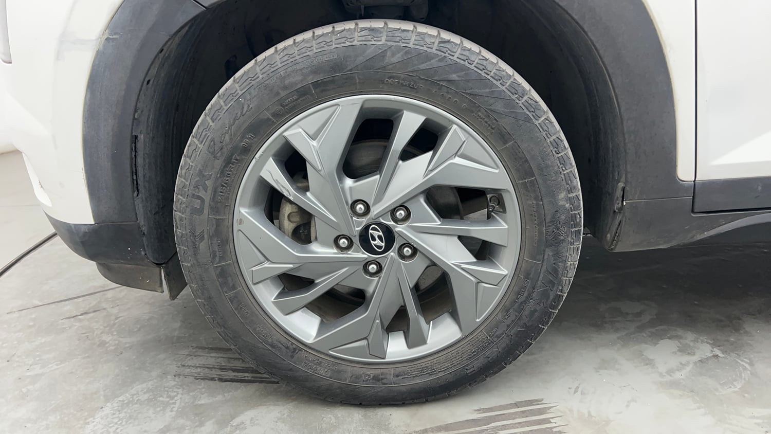 Used 2020 Hyundai Creta SX (O) 1.4 Turbo 7 DCT Petrol Automatic tyres LEFT FRONT TYRE RIM VIEW