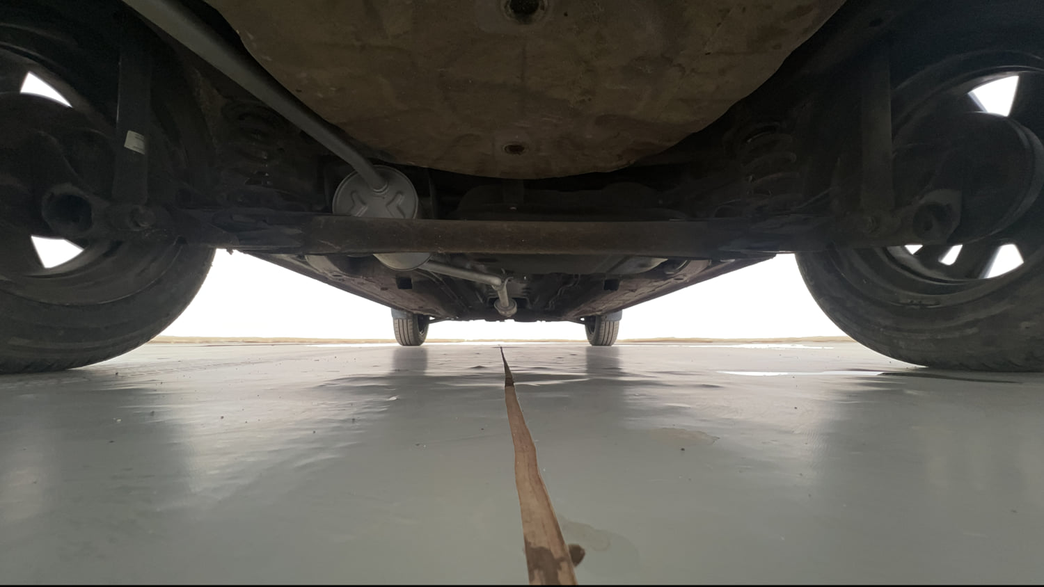 Used 2024 Renault Kwid CLIMBER 1.0 MT Petrol Manual extra REAR UNDERBODY VIEW (TAKEN FROM REAR)