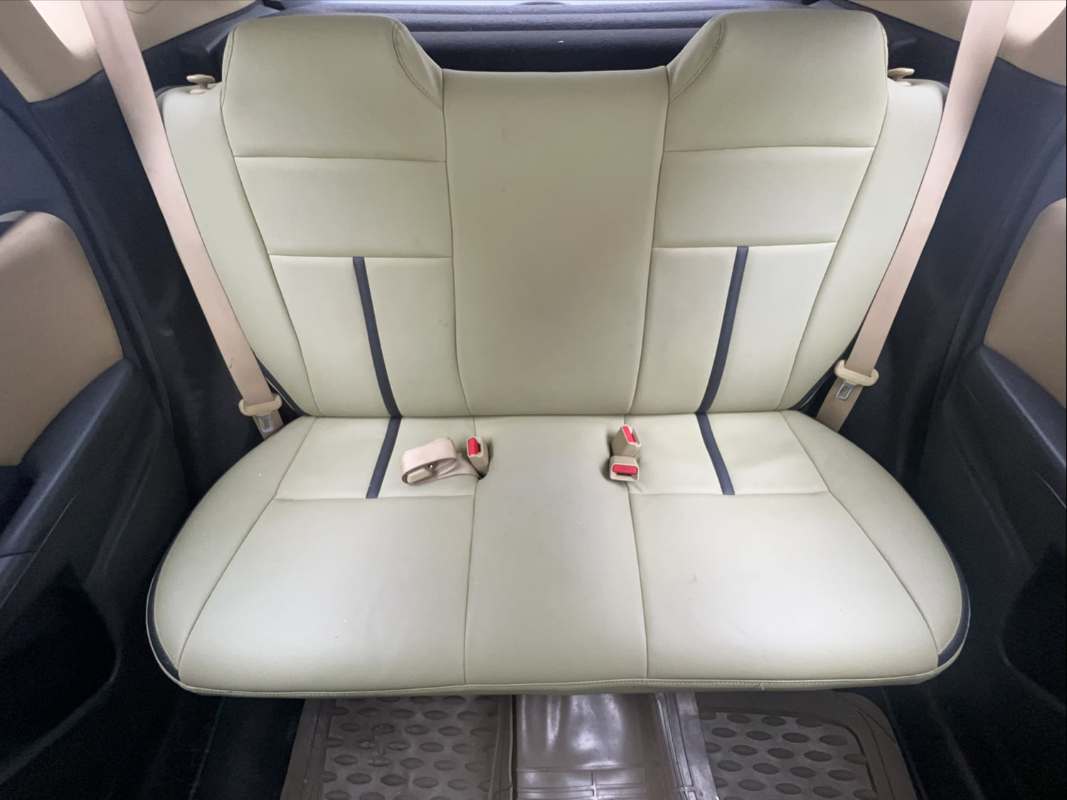 Used 2015 Honda Jazz V Petrol Petrol Manual interior REAR SEAT CONDITION VIEW