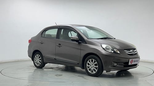 Used 2014 Honda Amaze 1.2 VX AT i-VTEC Petrol Automatic exterior RIGHT FRONT CORNER VIEW