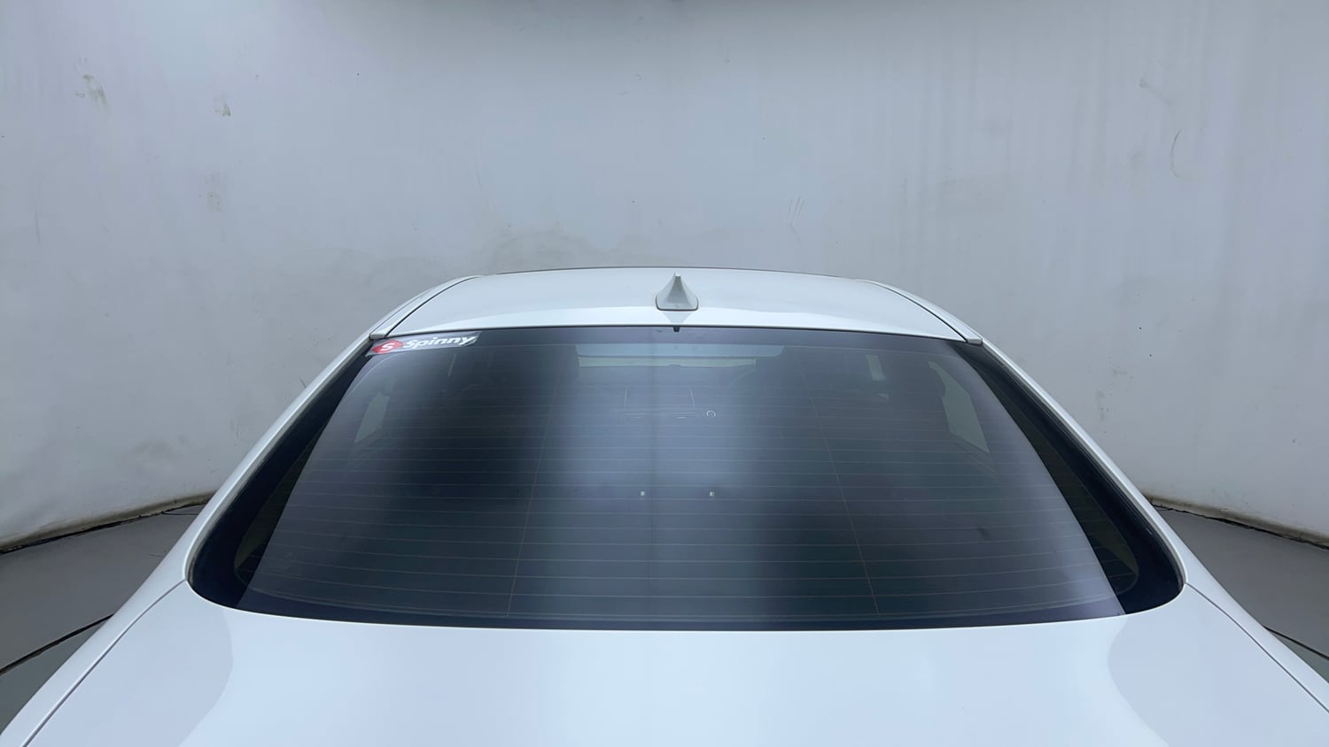 Used 2016 BMW 5 Series 520d Luxury Line Diesel Automatic exterior BACK WINDSHIELD VIEW
