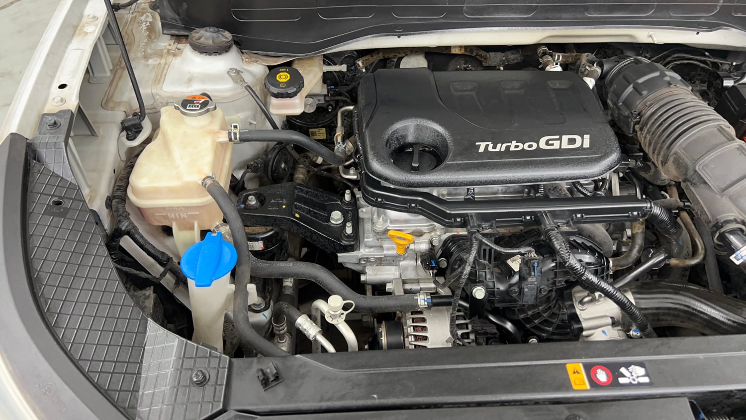 Used 2021 Hyundai Venue SX Plus 1.0 Turbo DCT Petrol Automatic engine ENGINE RIGHT SIDE VIEW