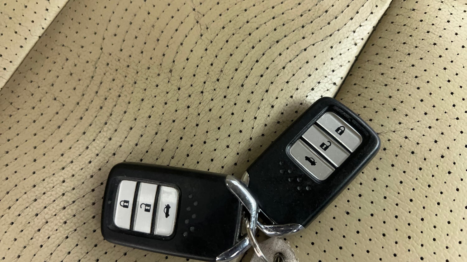 Used 2014 Honda City VX Diesel Diesel Manual extra CAR KEY VIEW