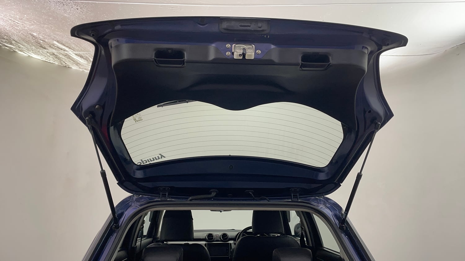 Used 2018 Maruti Suzuki Swift ZXi Plus Petrol Manual interior DICKY DOOR OPEN VIEW
