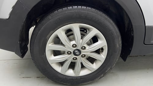 Used 2018 Hyundai Creta SX 1.6 Petrol Petrol Manual tyres RIGHT REAR TYRE RIM VIEW