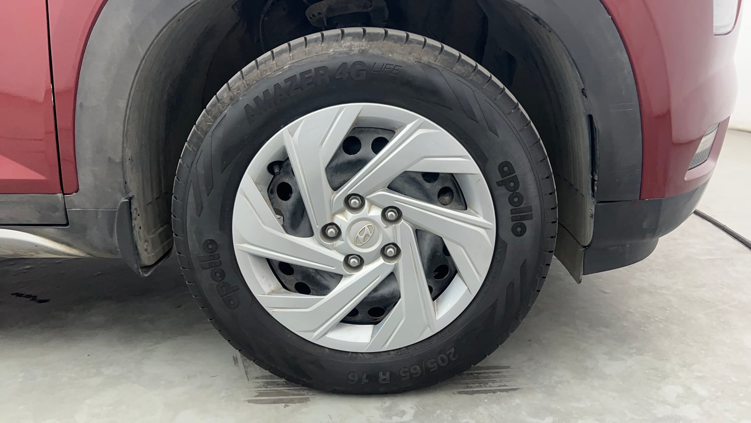 Used 2022 Hyundai Creta EX 1.5 Petrol Petrol Manual tyres RIGHT FRONT TYRE RIM VIEW
