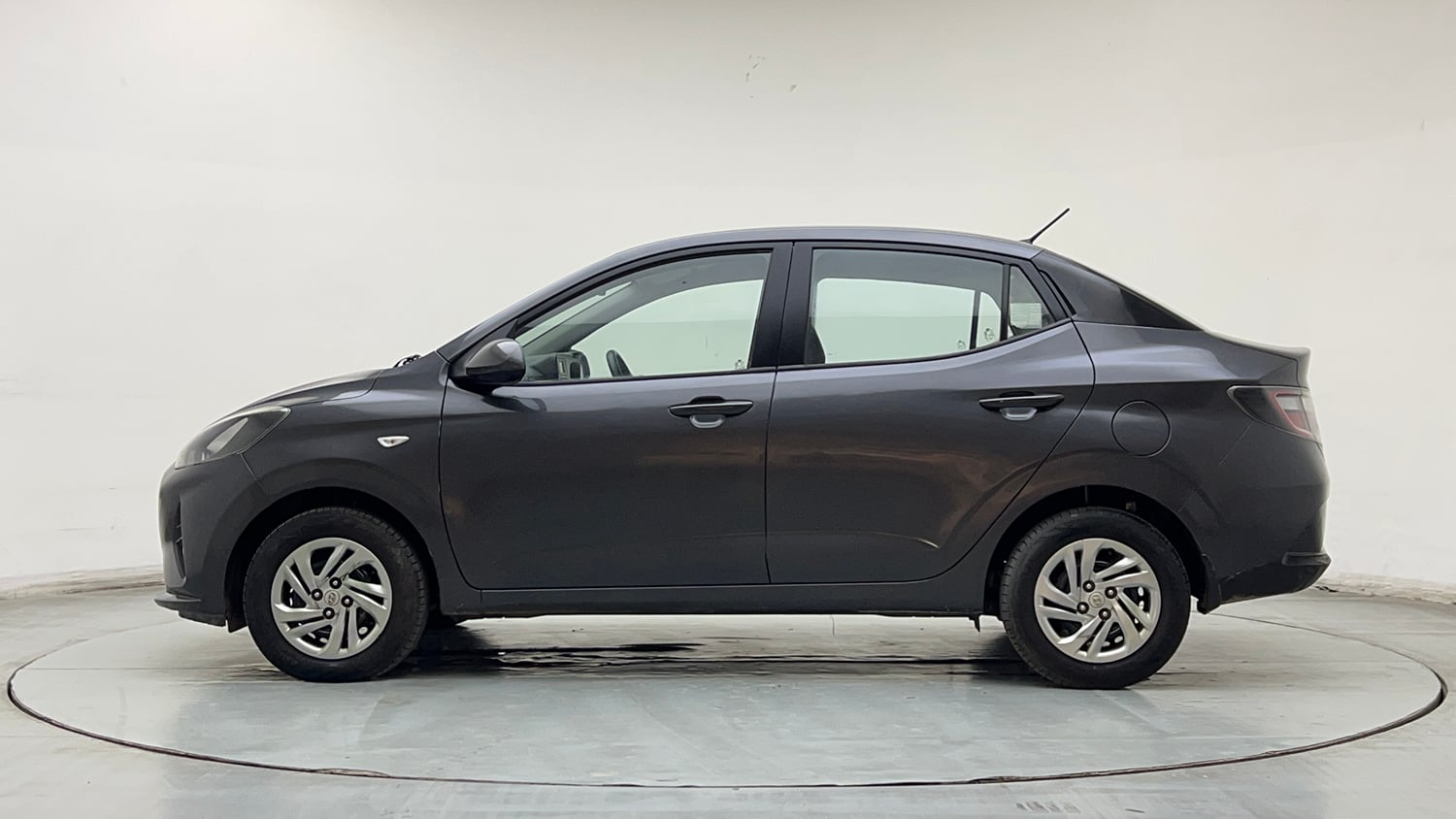 Used 2021 Hyundai Aura S 1.2 CNG Cng Manual exterior LEFT SIDE VIEW