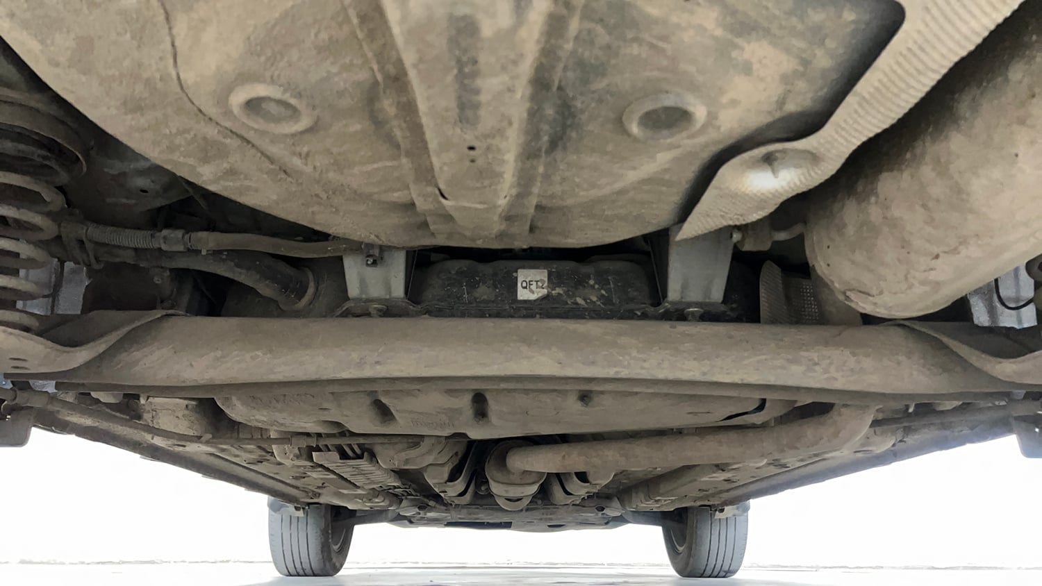 Used 2021 Hyundai Venue SX Plus 1.0 Turbo DCT Petrol Automatic extra REAR UNDERBODY VIEW (TAKEN FROM REAR)