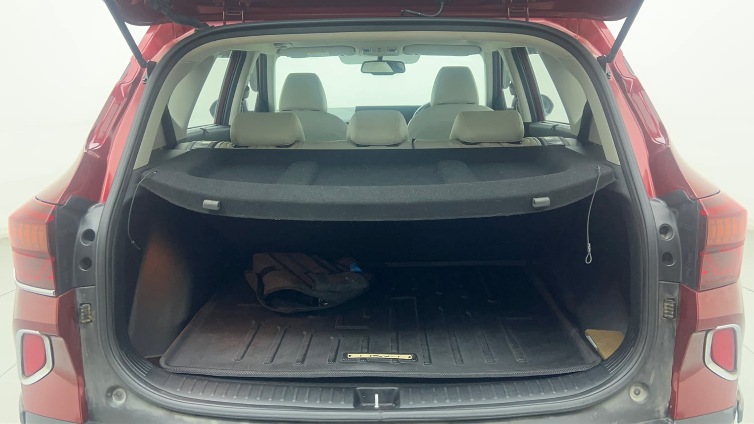 Used 2022 kia Seltos HTX 1.5 IVT Petrol Automatic interior DICKY INSIDE VIEW