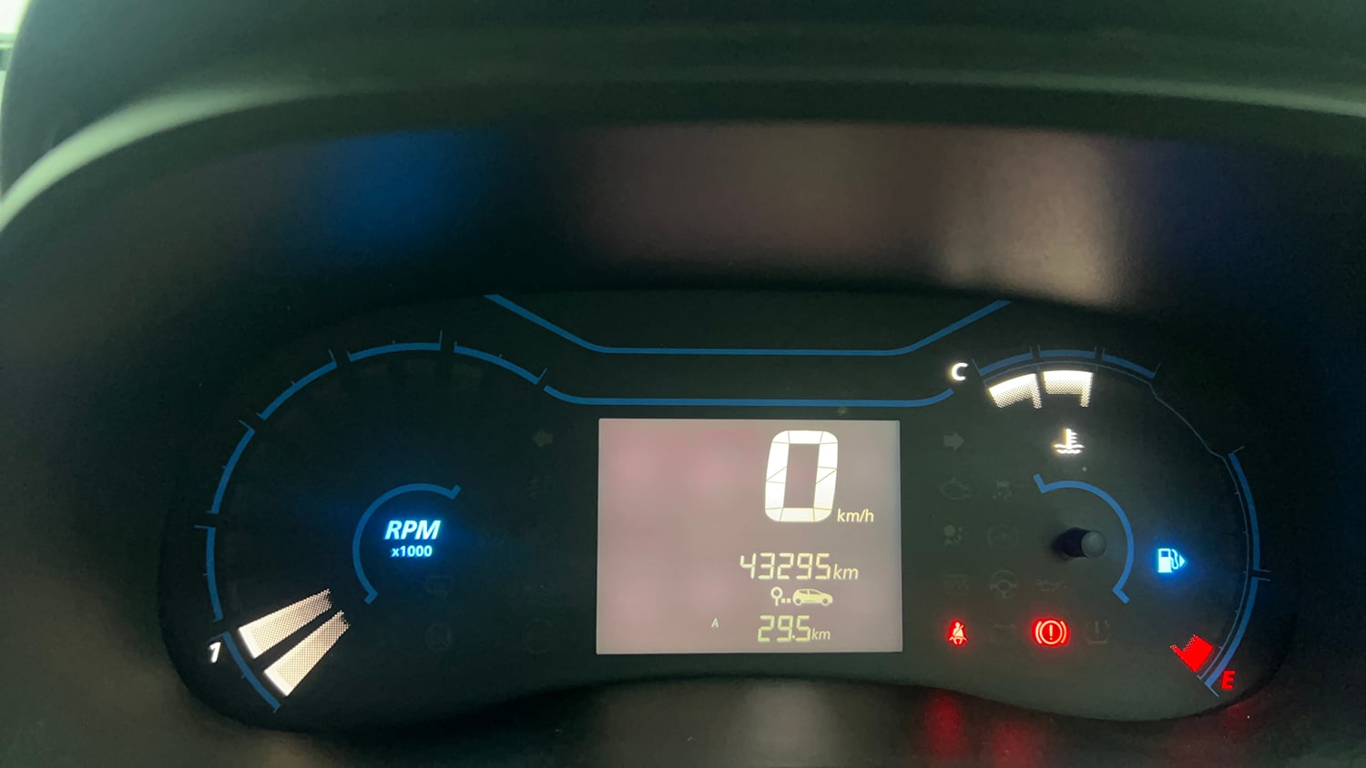 Used 2023 Renault Kwid RXT 1.0 Petrol Manual interior CLUSTERMETER VIEW